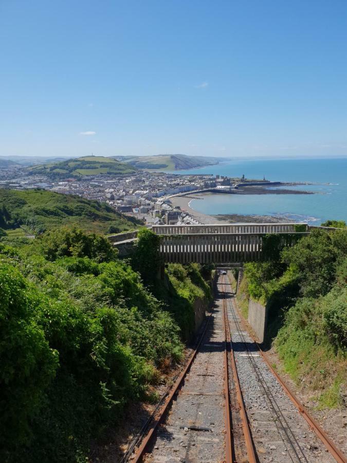 Parc Y Bryn Luxury Penthouse Apartment Aberystwyth Exterior foto